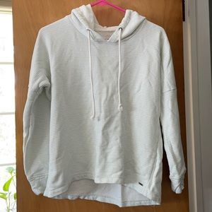 Oneill Striped Sweater Bundle